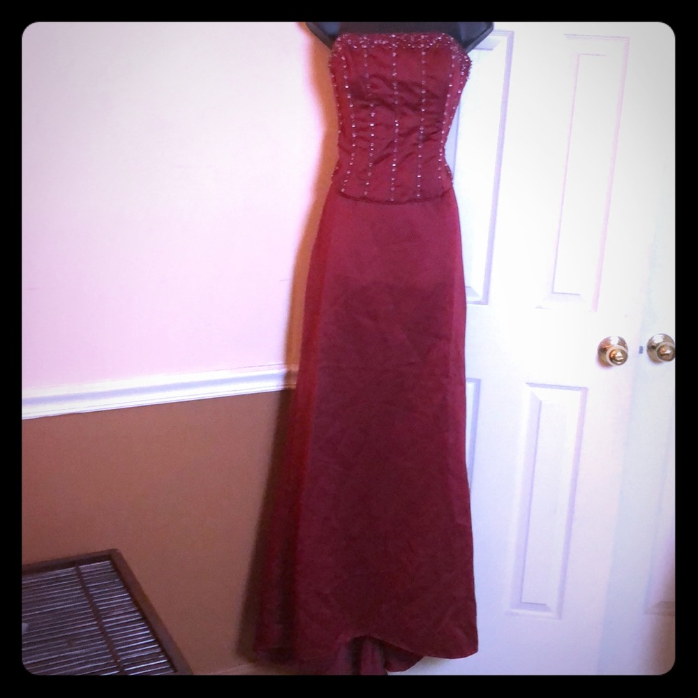 Deep red 2pc prom dress pd2pc16